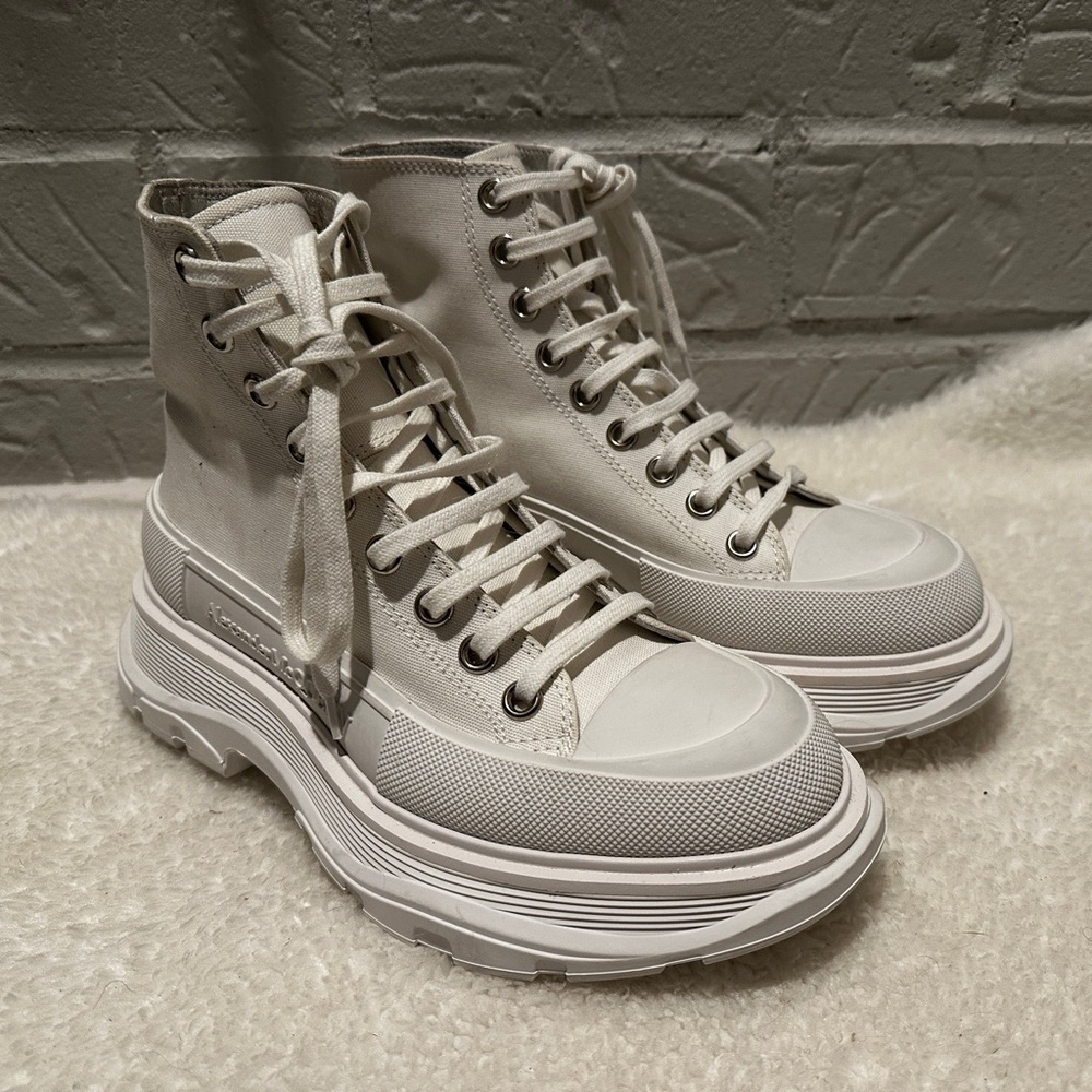 Alexander McQueen Tread Slick High-Top Sneaker Size 38.5 - Picture 3 of 12
